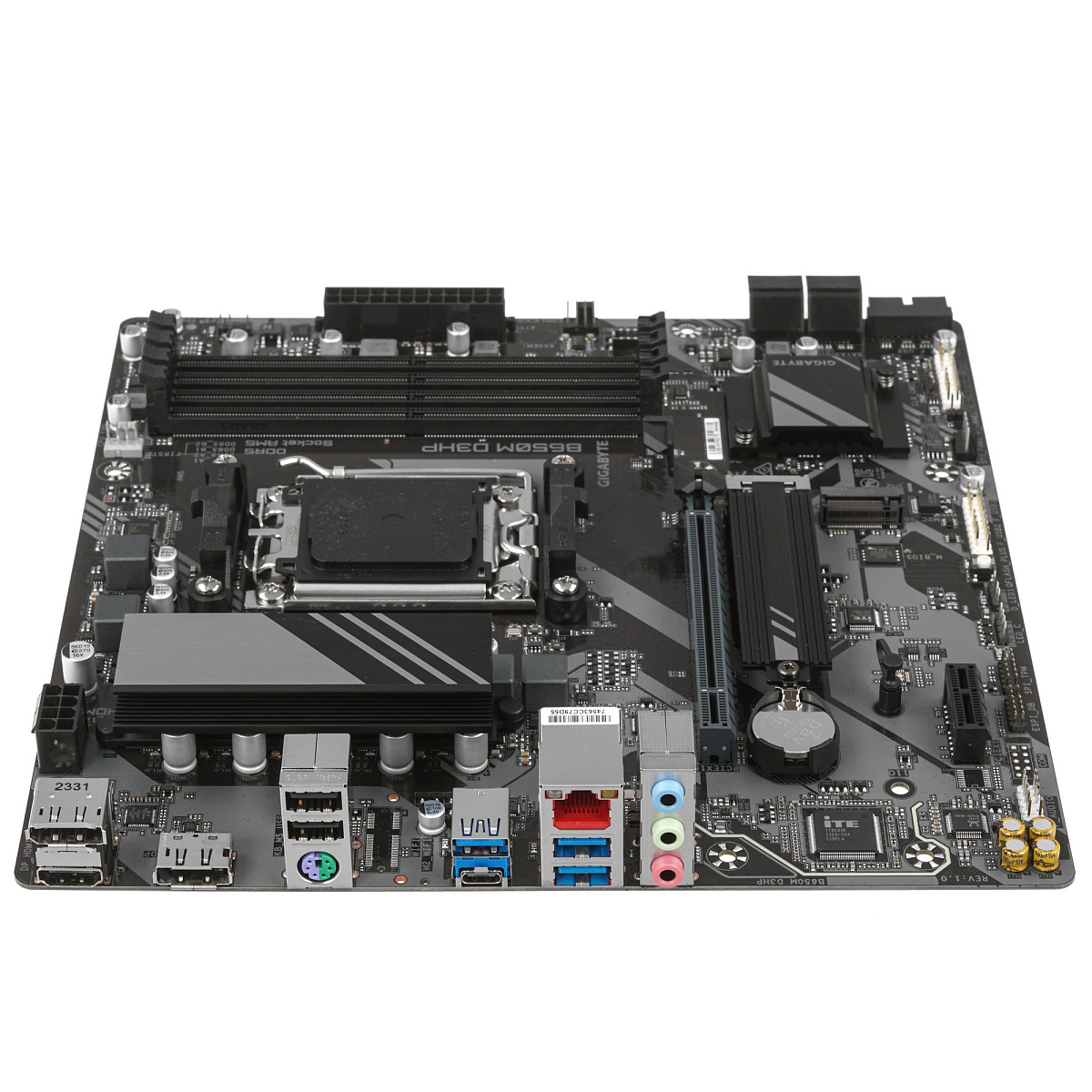 Матплата Gigabyte B650M D3HP, AM5, mATX, 4DDR-5, 1xPCI-Ex16, 4SATA, 2xM.2, HDMI, 2xDP, 13USB