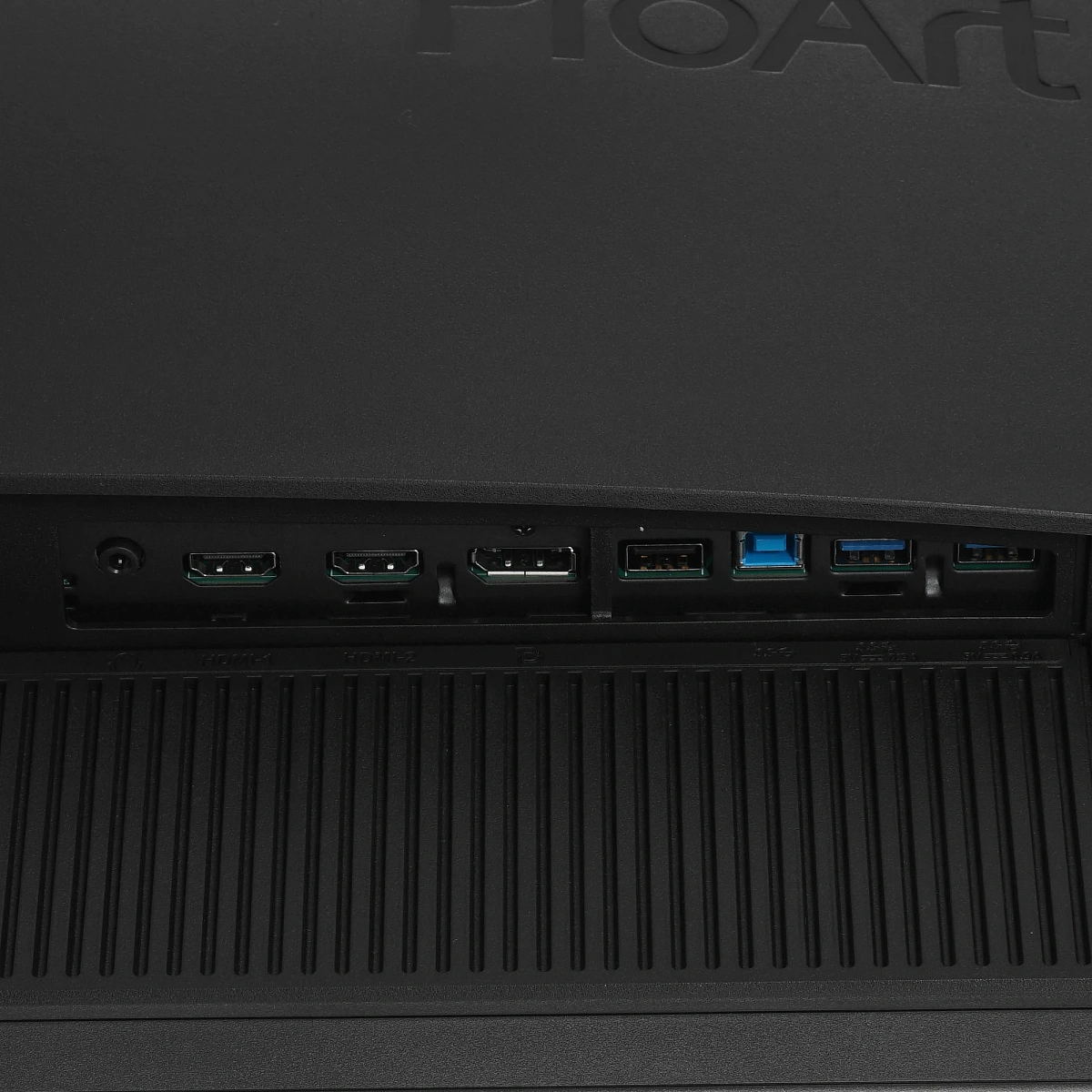 Монитор 32" ASUS ProArt Display PA328QV IPS 2560x1440 75Hz 5ms 400cd/m 1000:1 1xHDMI 1xDP 1xUSB3.2 SP2x2W